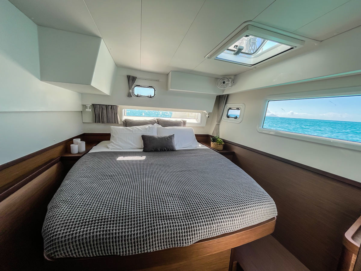 sail renegades st maarten cockpit stateroom 1200 1